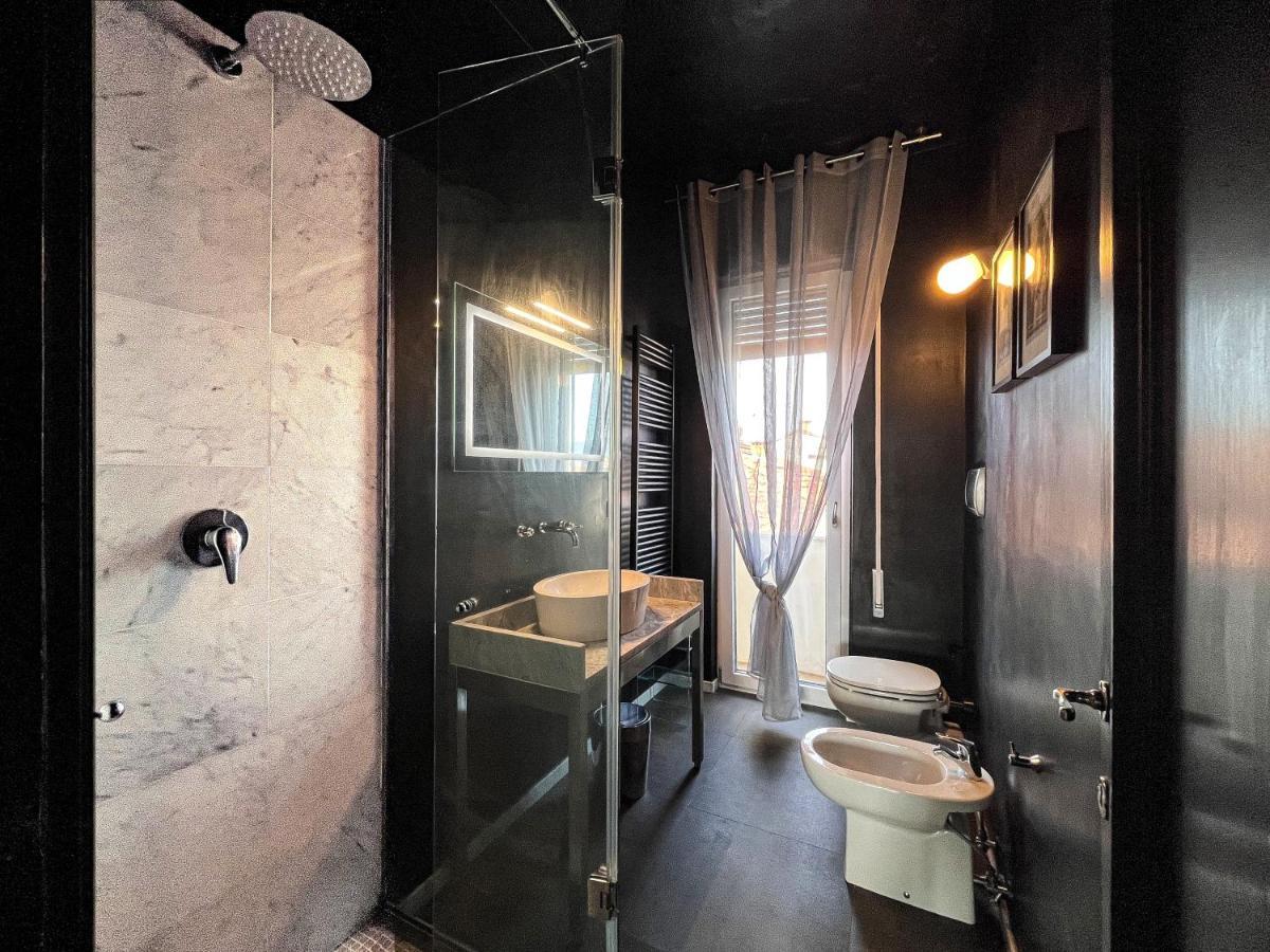 Mura Di Lucca Elegant Penthouse With Balcony Apartment Exterior photo